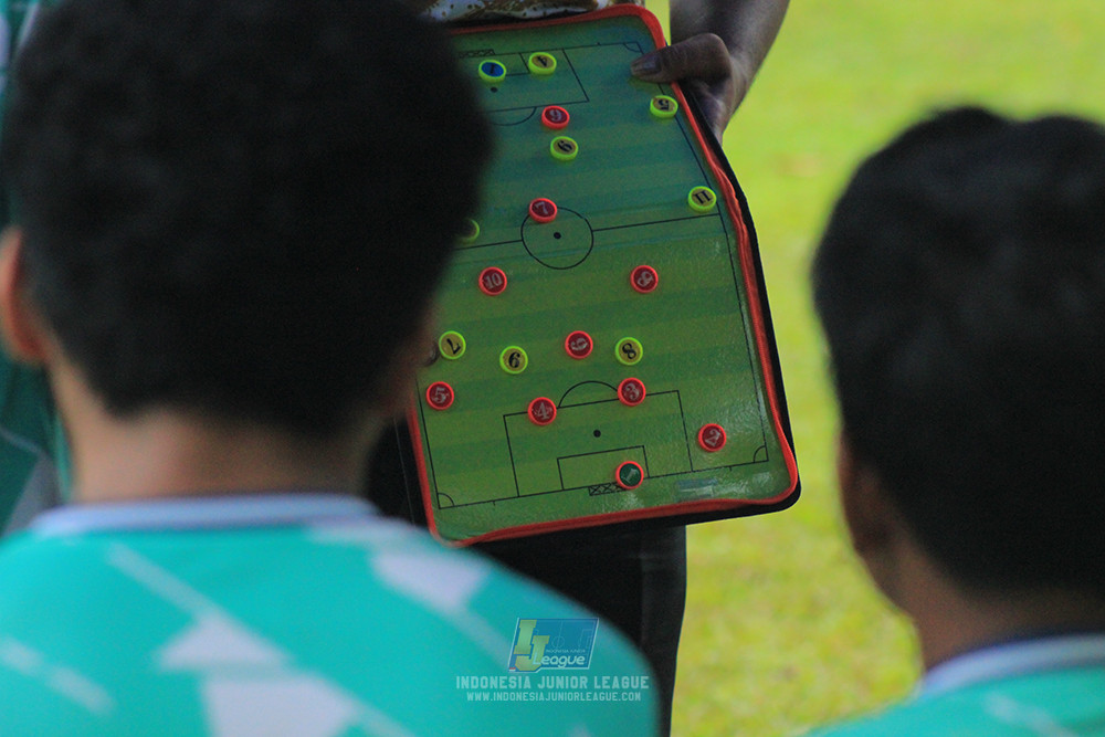 ijl u14 081125 rajawali putra cikiwul vs pulomas fc