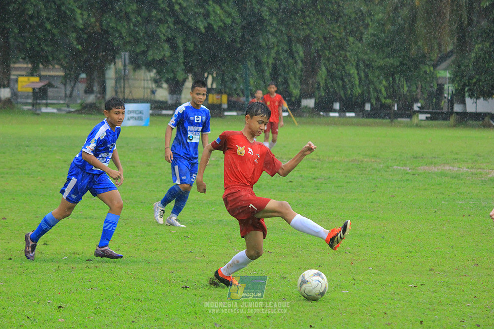 ijl u14 081125 wins soccer school vs satharlan fc