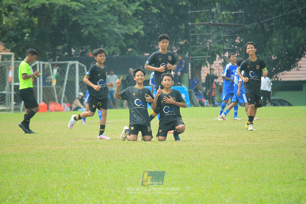 ijl u14 090825 wins soccer school vs metra muda soccer school