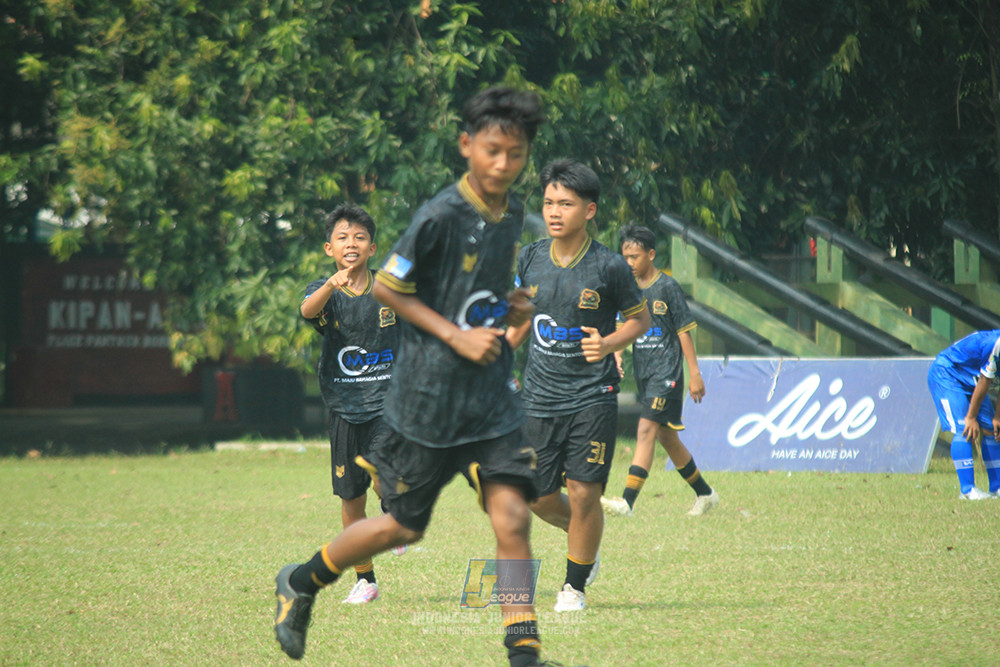 ijl u14 090825 wins soccer school vs metra muda soccer school