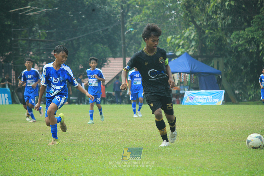 ijl u14 090825 wins soccer school vs metra muda soccer school