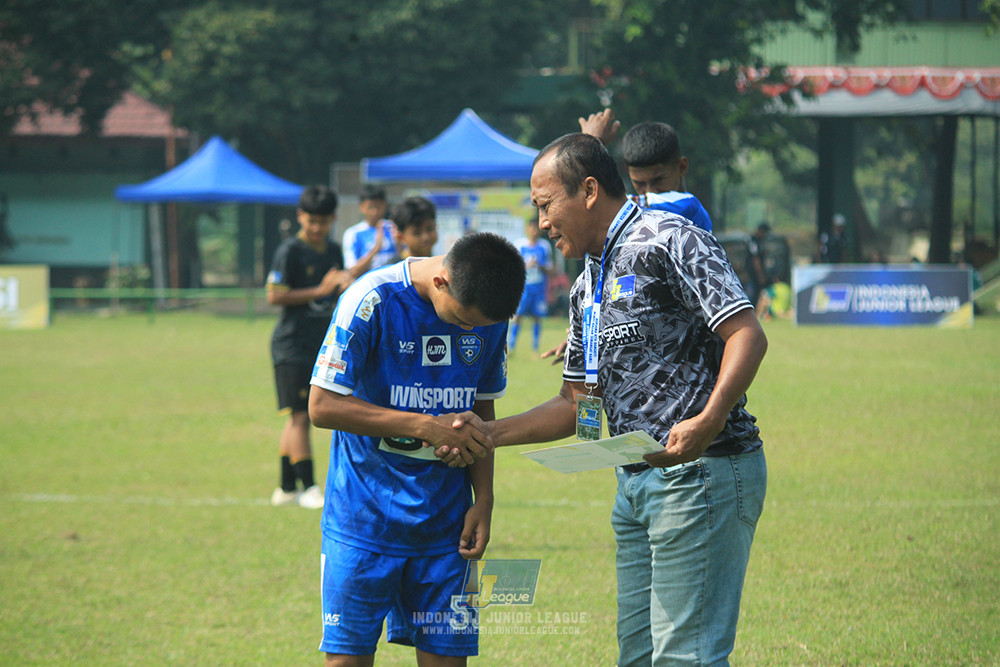 ijl u14 090825 wins soccer school vs metra muda soccer school