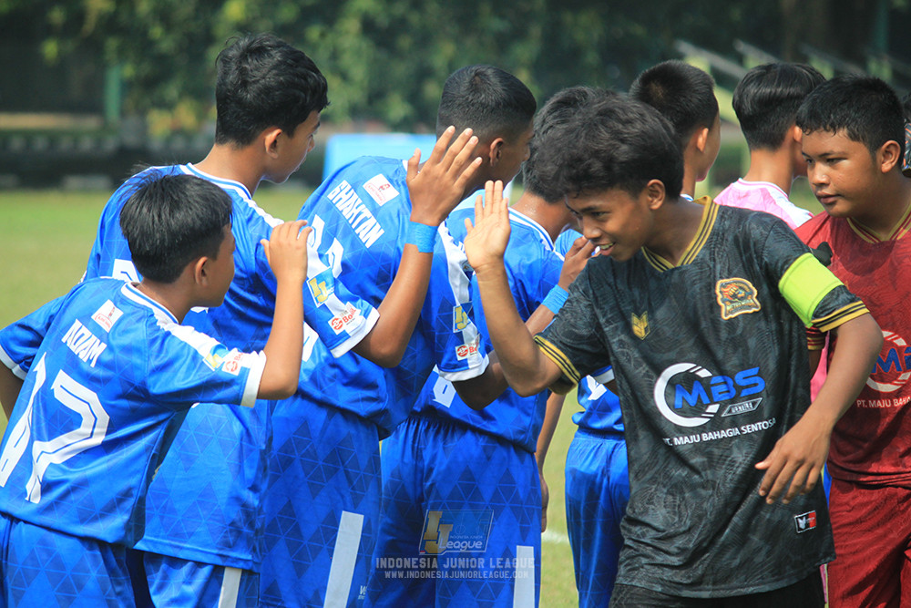 ijl u14 090825 wins soccer school vs metra muda soccer school