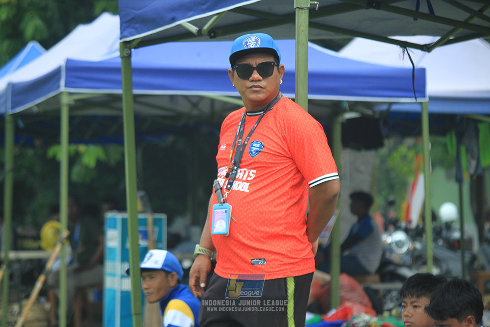 ijl u14 090825 wins soccer school vs metra muda soccer school