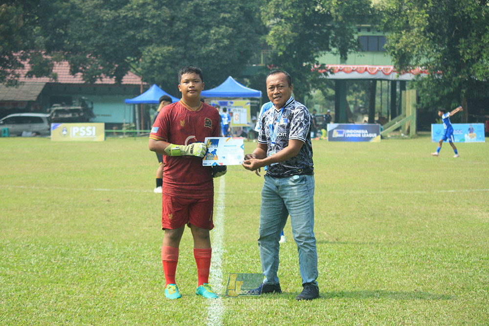 ijl u14 090825 wins soccer school vs metra muda soccer school