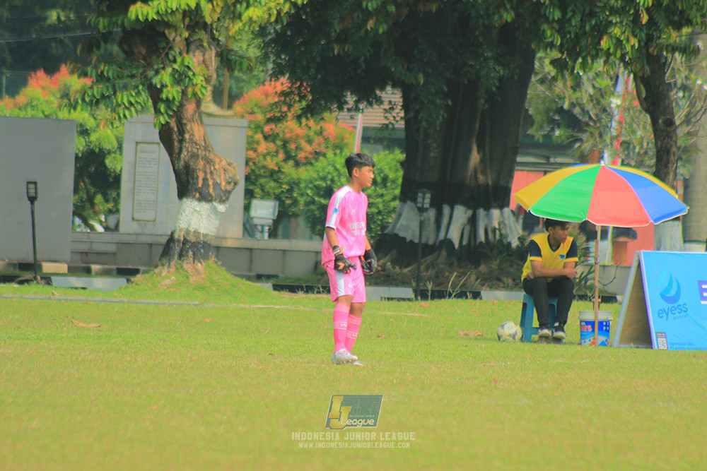 ijl u14 090825 wins soccer school vs metra muda soccer school