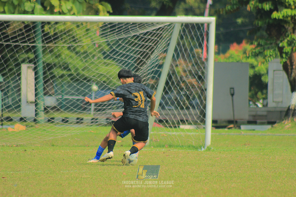 ijl u14 090825 wins soccer school vs metra muda soccer school