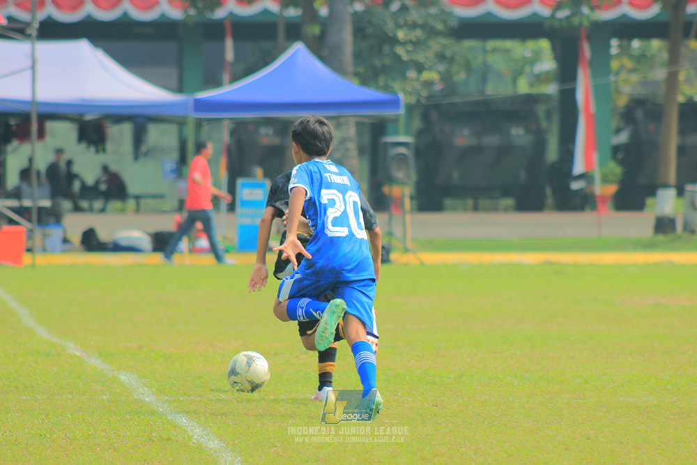 ijl u14 090825 wins soccer school vs metra muda soccer school