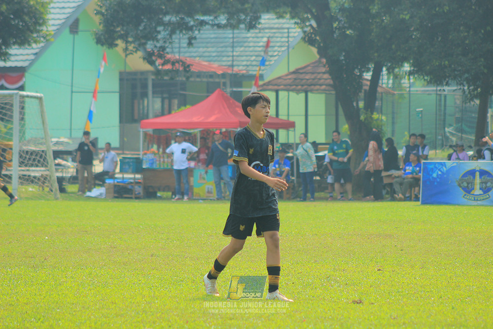 ijl u14 090825 wins soccer school vs metra muda soccer school