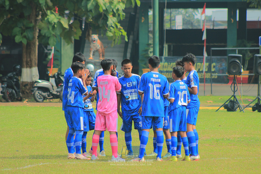 ijl u14 090825 wins soccer school vs metra muda soccer school