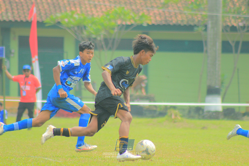 ijl u14 090825 wins soccer school vs metra muda soccer school