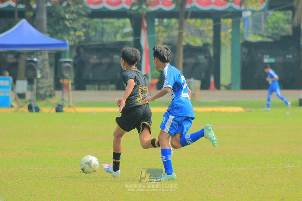 ijl u14 090825 wins soccer school vs metra muda soccer school