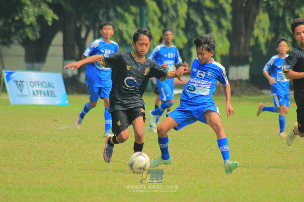 ijl u14 090825 wins soccer school vs metra muda soccer school