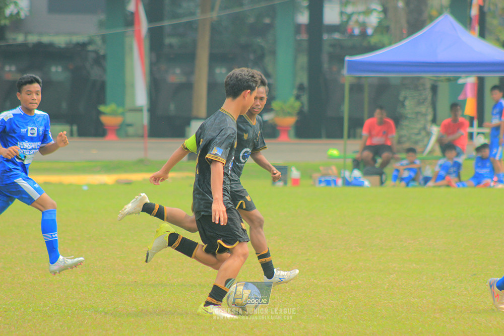 ijl u14 090825 wins soccer school vs metra muda soccer school