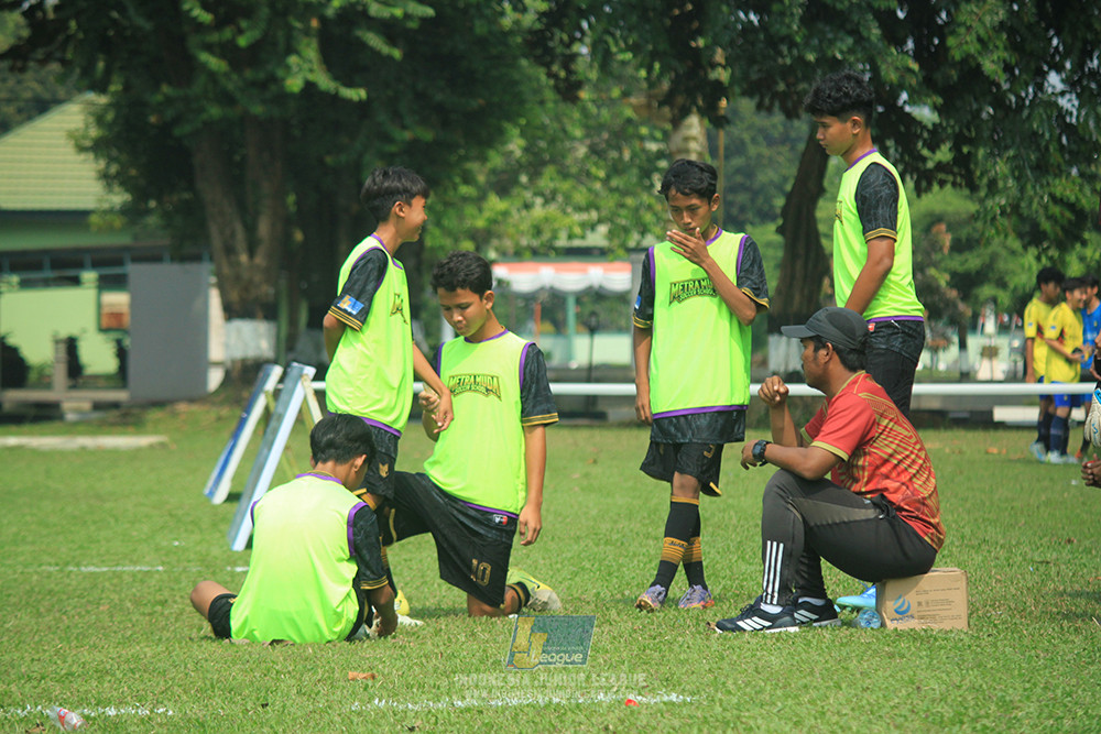 ijl u14 090825 wins soccer school vs metra muda soccer school