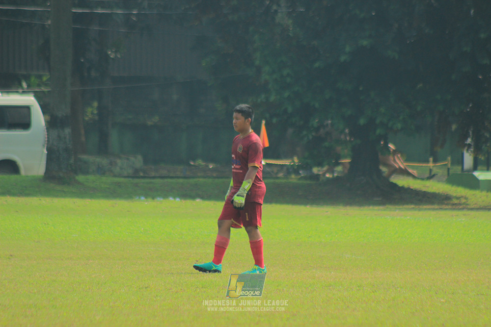 ijl u14 090825 wins soccer school vs metra muda soccer school