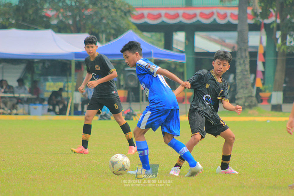 ijl u14 090825 wins soccer school vs metra muda soccer school