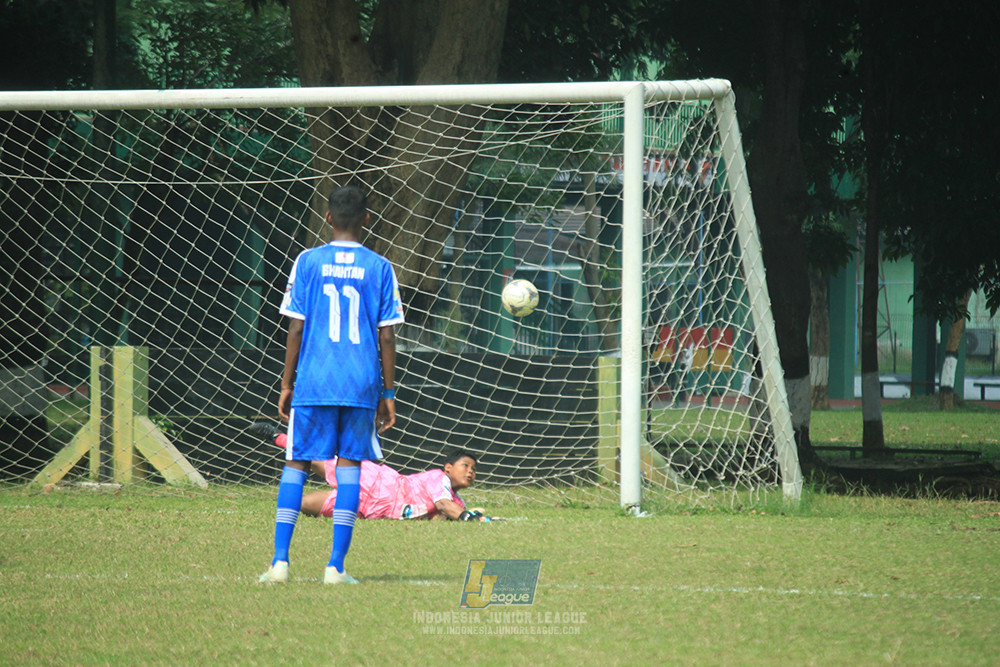 ijl u14 090825 wins soccer school vs metra muda soccer school