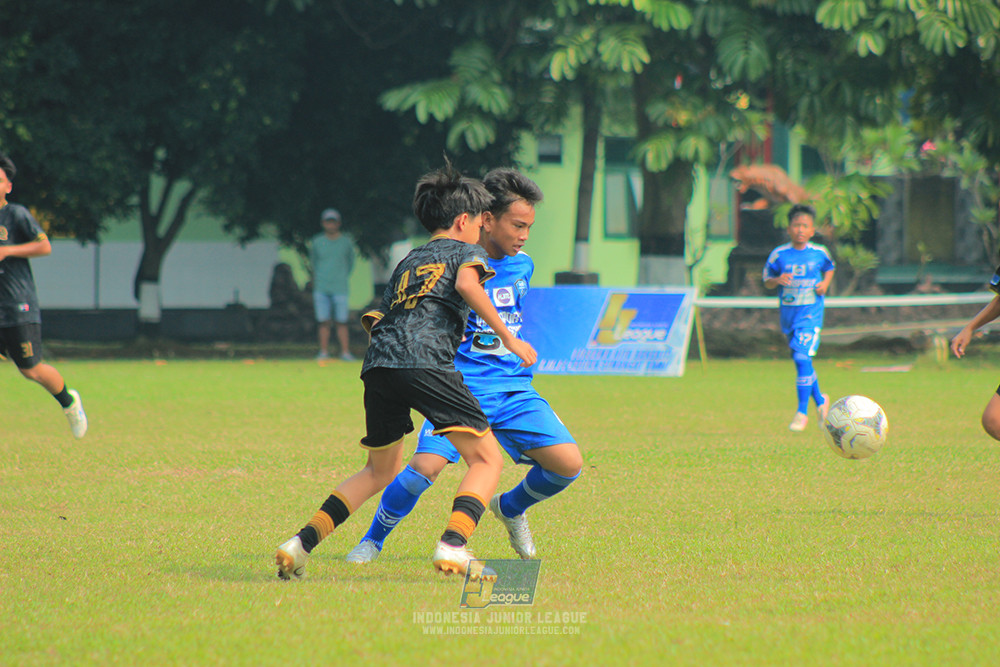 ijl u14 090825 wins soccer school vs metra muda soccer school