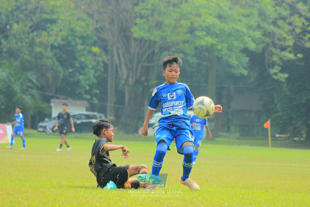 ijl u14 090825 wins soccer school vs metra muda soccer school