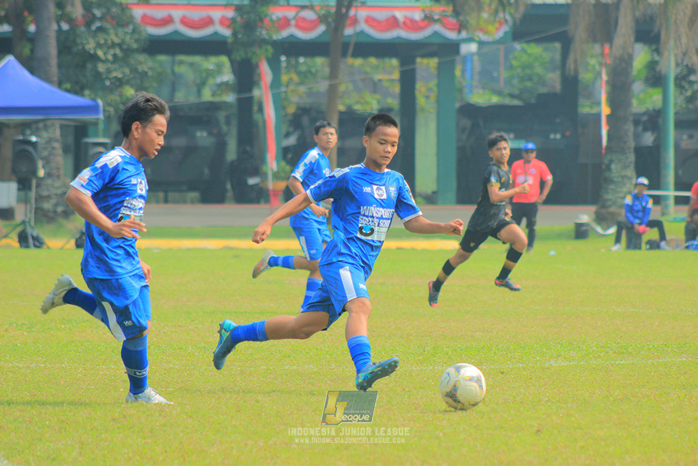 ijl u14 090825 wins soccer school vs metra muda soccer school