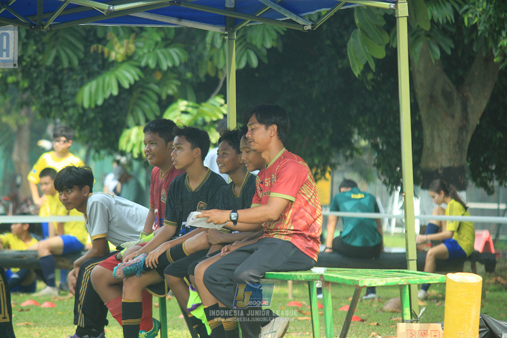 ijl u14 090825 wins soccer school vs metra muda soccer school