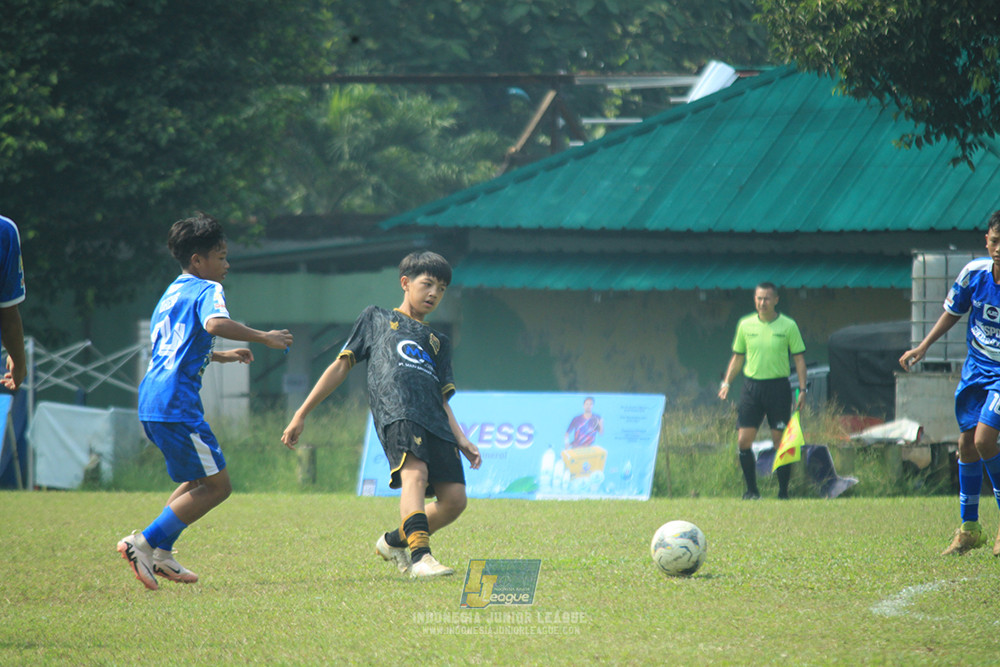 ijl u14 090825 wins soccer school vs metra muda soccer school