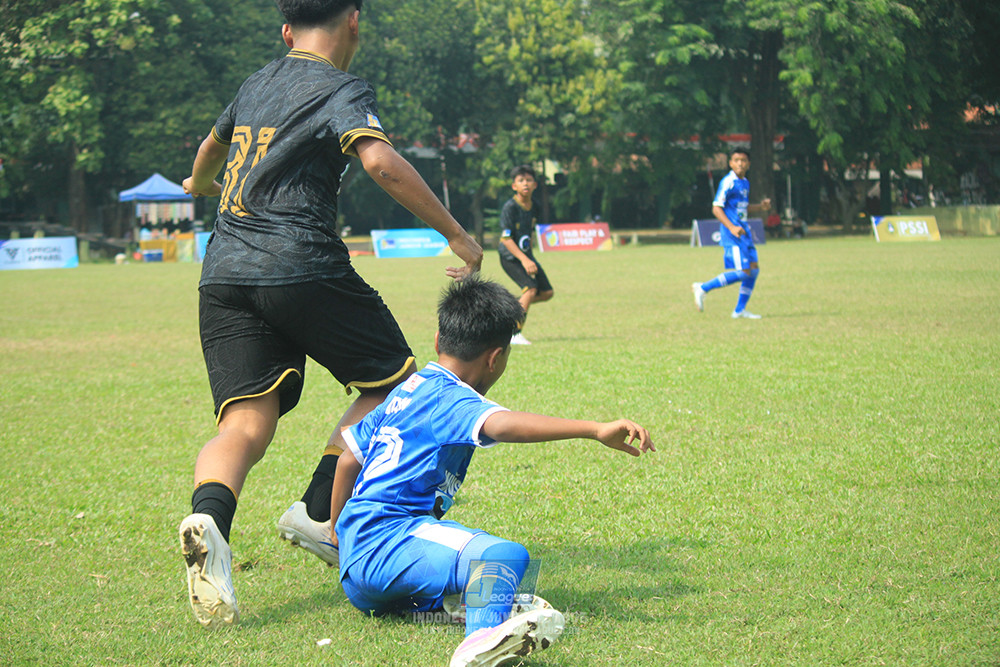 ijl u14 090825 wins soccer school vs metra muda soccer school