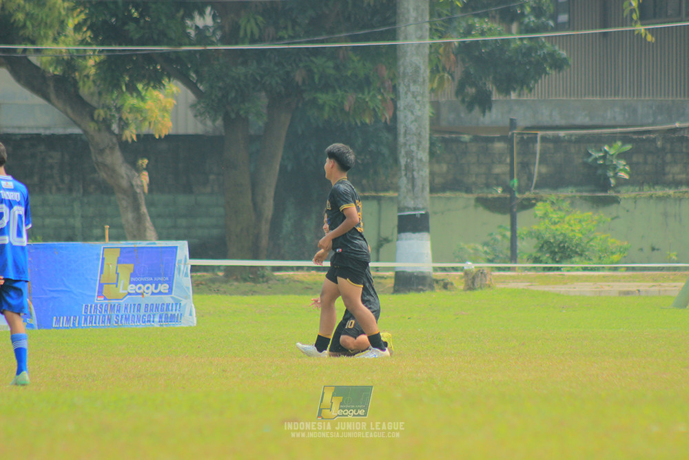 ijl u14 090825 wins soccer school vs metra muda soccer school