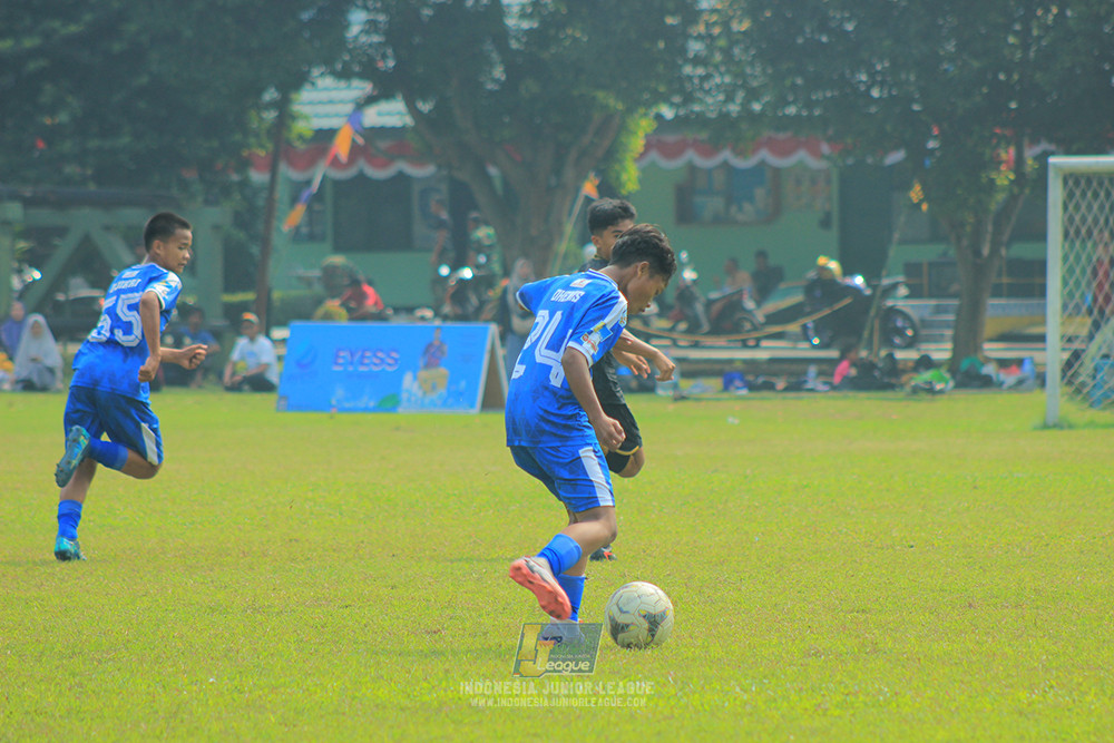 ijl u14 090825 wins soccer school vs metra muda soccer school