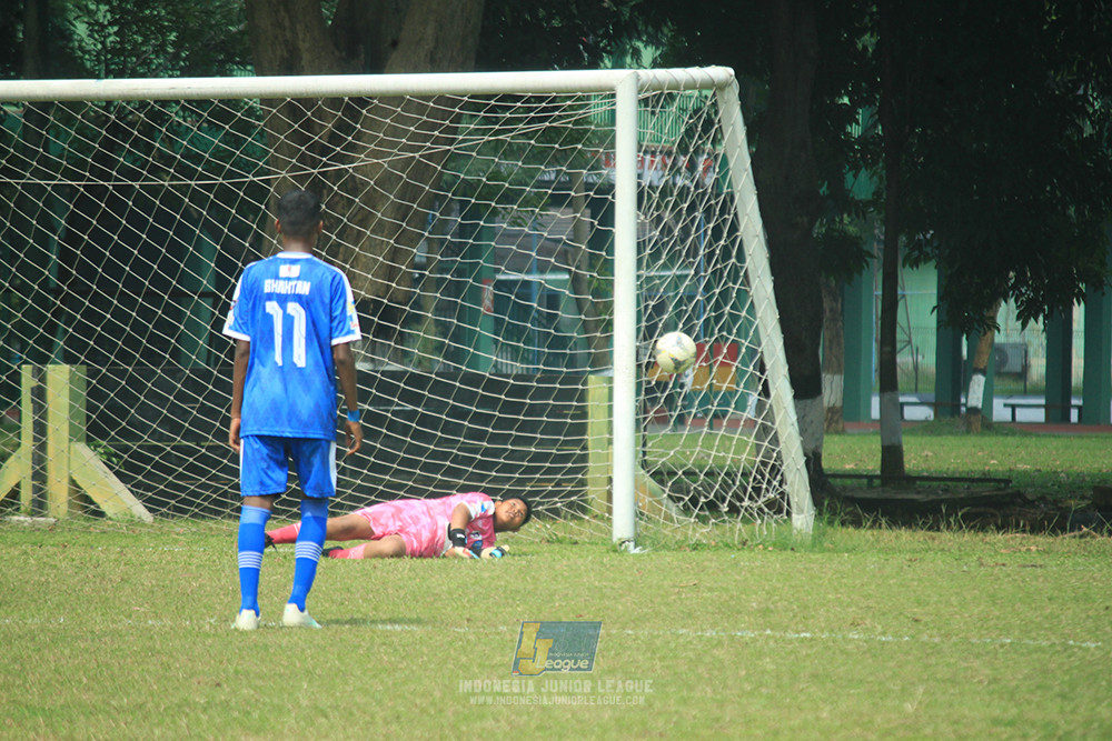 ijl u14 090825 wins soccer school vs metra muda soccer school