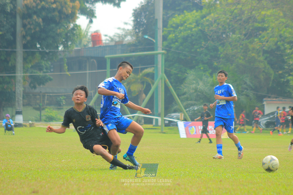 ijl u14 090825 wins soccer school vs metra muda soccer school
