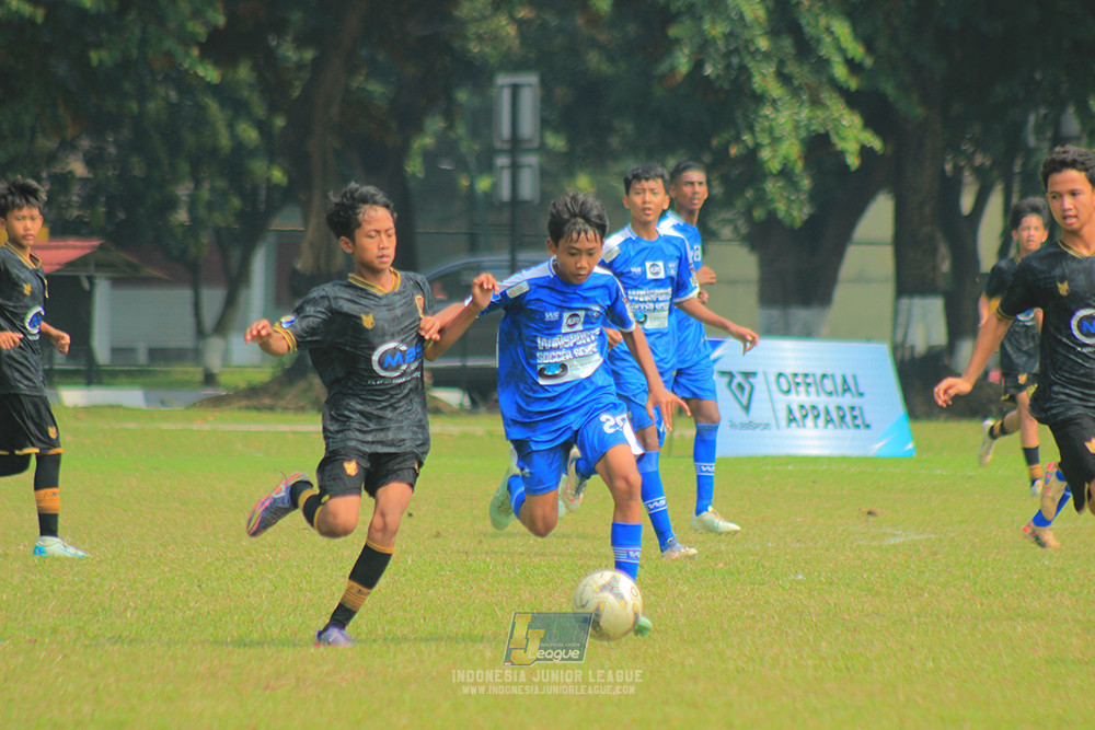 ijl u14 090825 wins soccer school vs metra muda soccer school