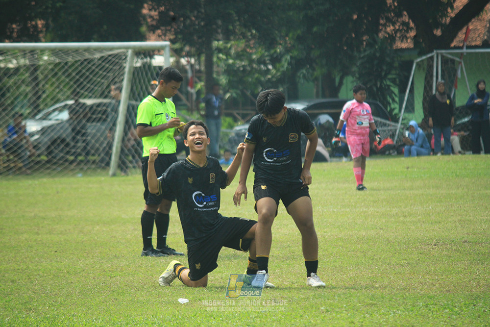 ijl u14 090825 wins soccer school vs metra muda soccer school
