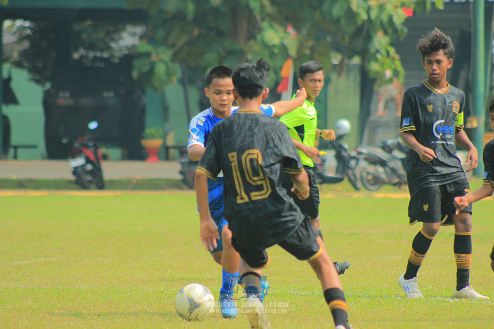 ijl u14 090825 wins soccer school vs metra muda soccer school