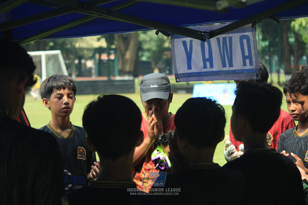 ijl u14 090825 wins soccer school vs metra muda soccer school