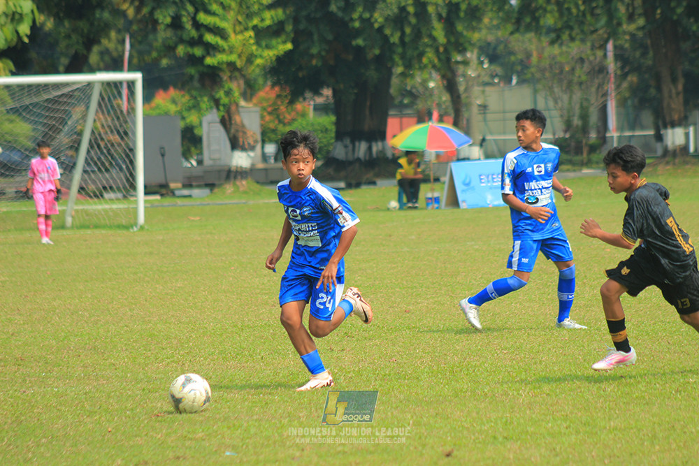 ijl u14 090825 wins soccer school vs metra muda soccer school