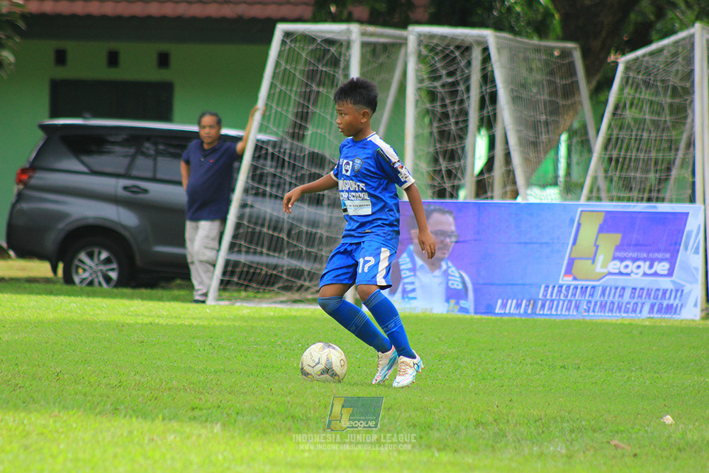 ijl u14 100126 wins soccer school vs brazillian soccer school lfa