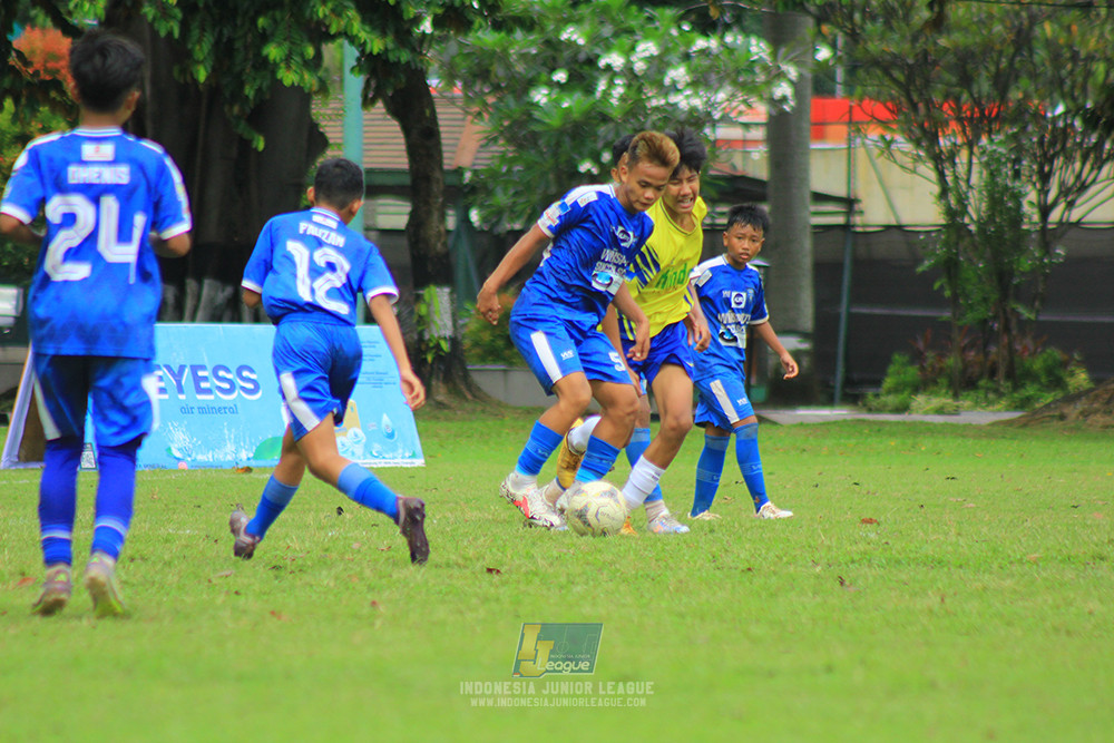 ijl u14 100126 wins soccer school vs brazillian soccer school lfa