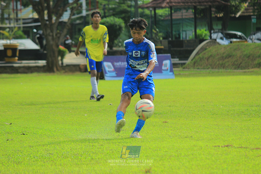 ijl u14 100126 wins soccer school vs brazillian soccer school lfa
