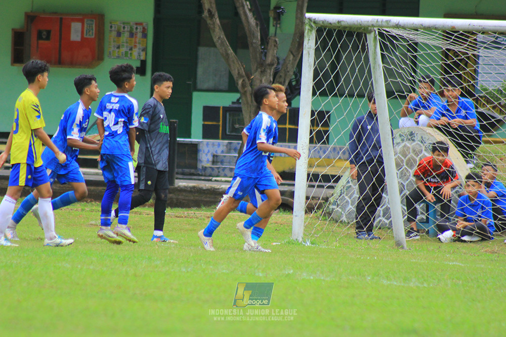 ijl u14 100126 wins soccer school vs brazillian soccer school lfa