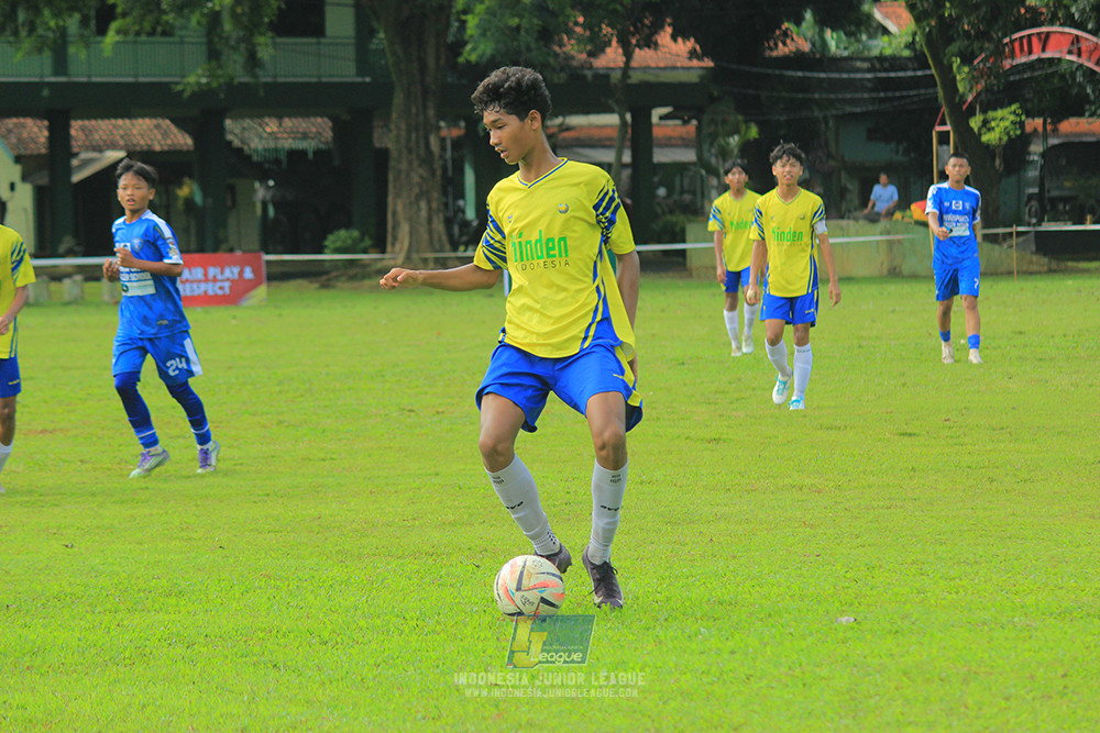 ijl u14 100126 wins soccer school vs brazillian soccer school lfa