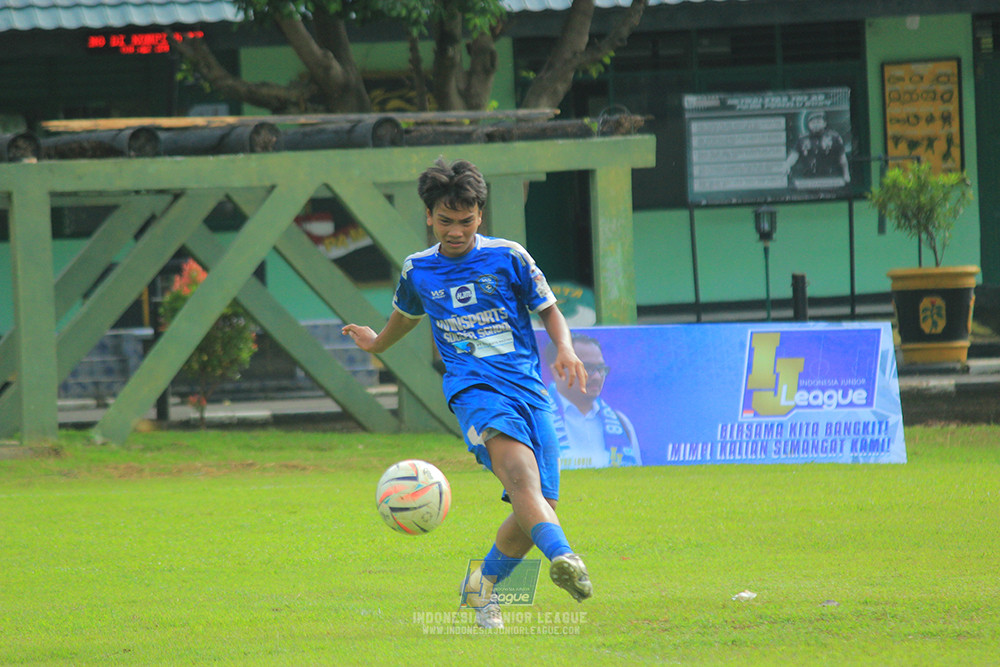 ijl u14 100126 wins soccer school vs brazillian soccer school lfa