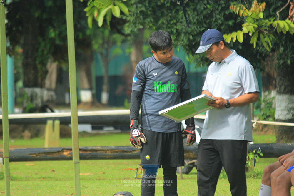 ijl u14 100126 wins soccer school vs brazillian soccer school lfa