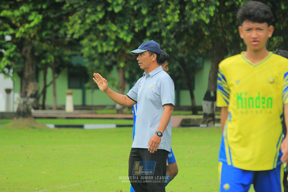 ijl u14 100126 wins soccer school vs brazillian soccer school lfa