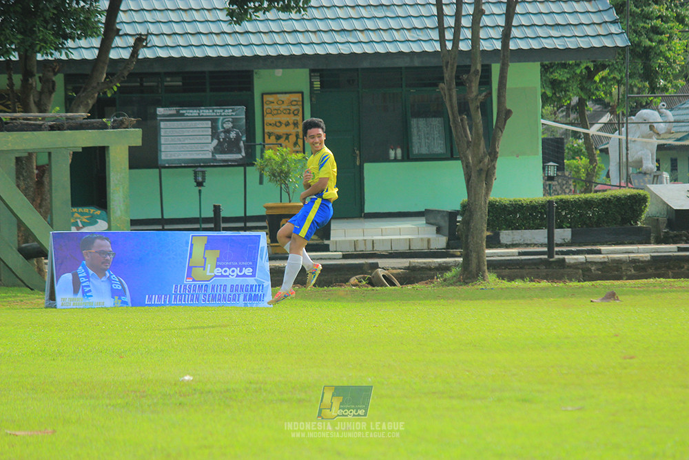 ijl u14 100126 wins soccer school vs brazillian soccer school lfa