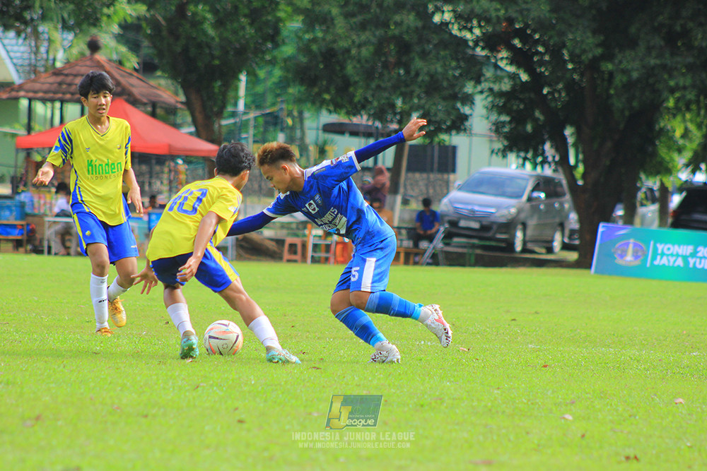 ijl u14 100126 wins soccer school vs brazillian soccer school lfa