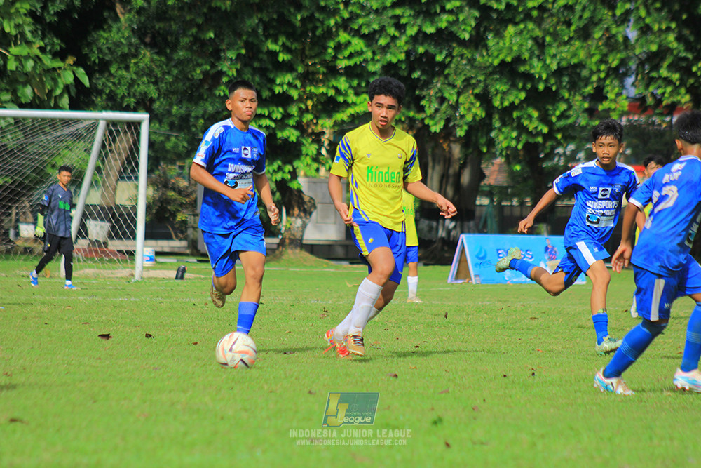 ijl u14 100126 wins soccer school vs brazillian soccer school lfa