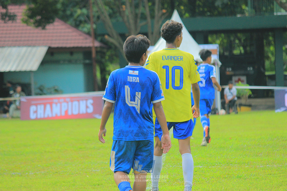 ijl u14 100126 wins soccer school vs brazillian soccer school lfa