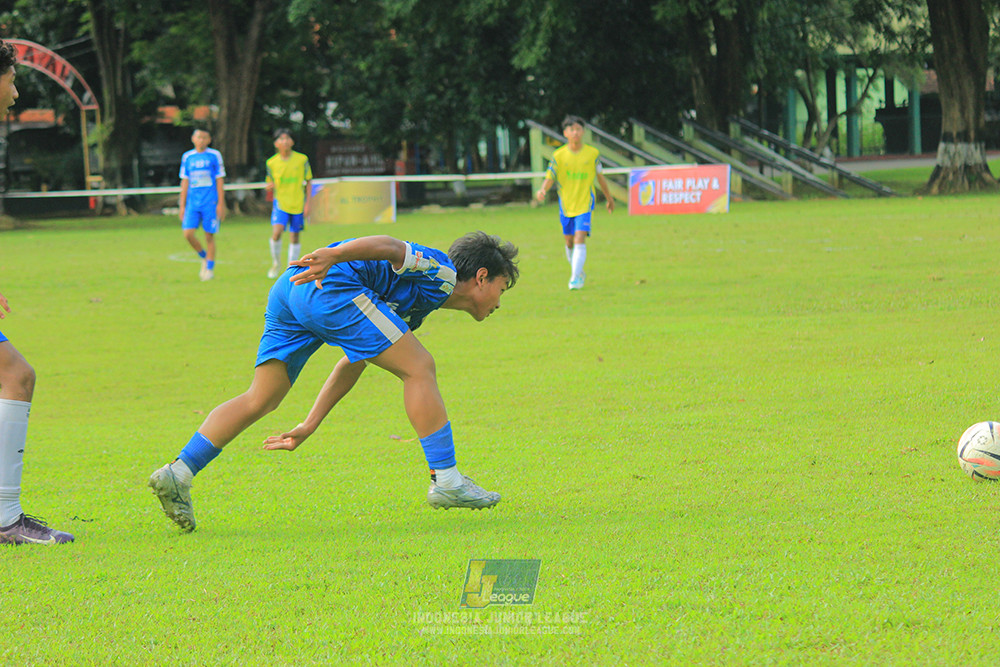 ijl u14 100126 wins soccer school vs brazillian soccer school lfa
